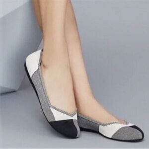 ROTHYS THE FLAT Retired Buffalo Plaid Round Cap Toe Black White Slip On Women 9